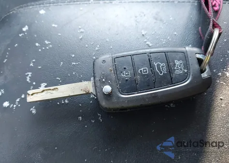 2019 Hyundai Santa Fe Se z USA, uszkodzony, nr VIN 5NMS2CADXKH036268